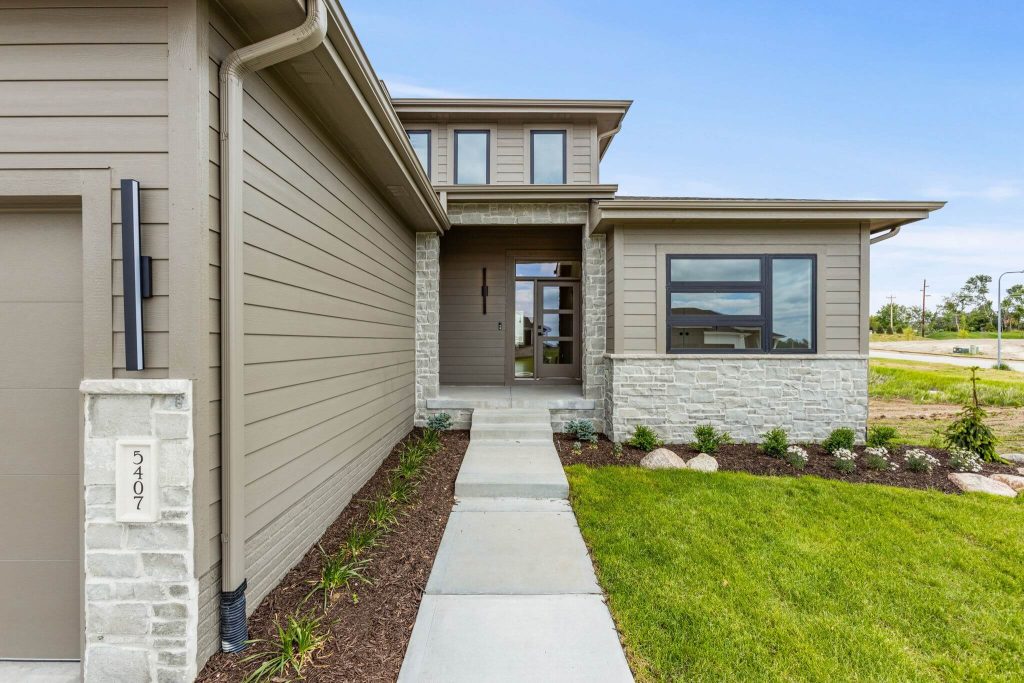 212 Modern